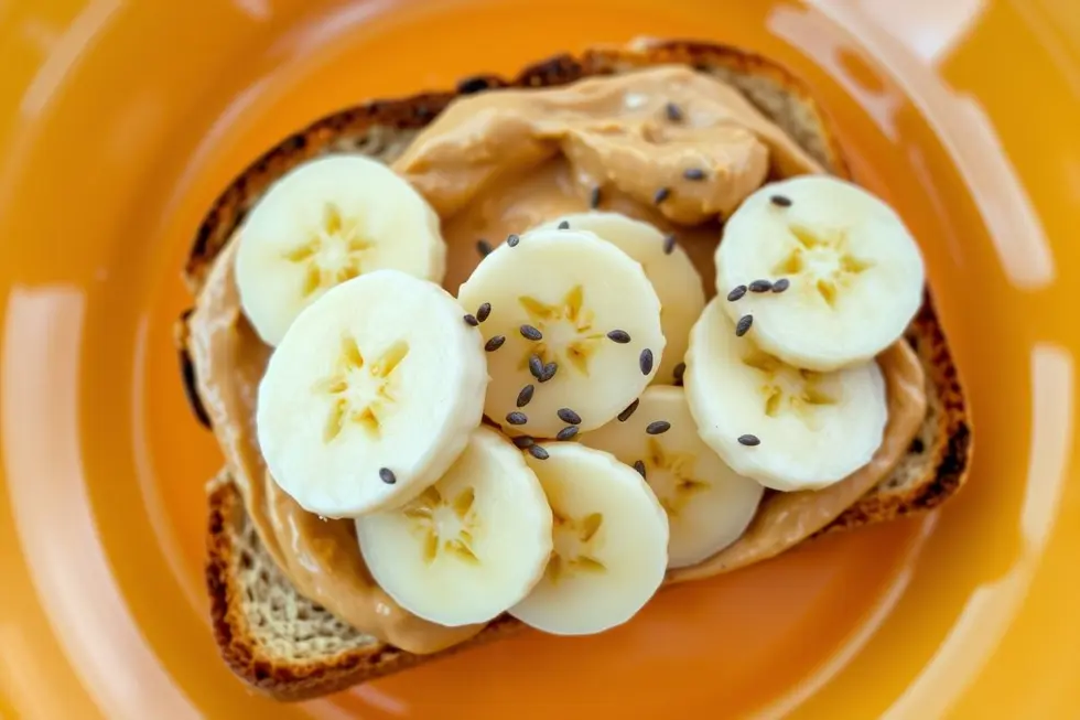 Torradas de Banana com Pasta de Amendoim