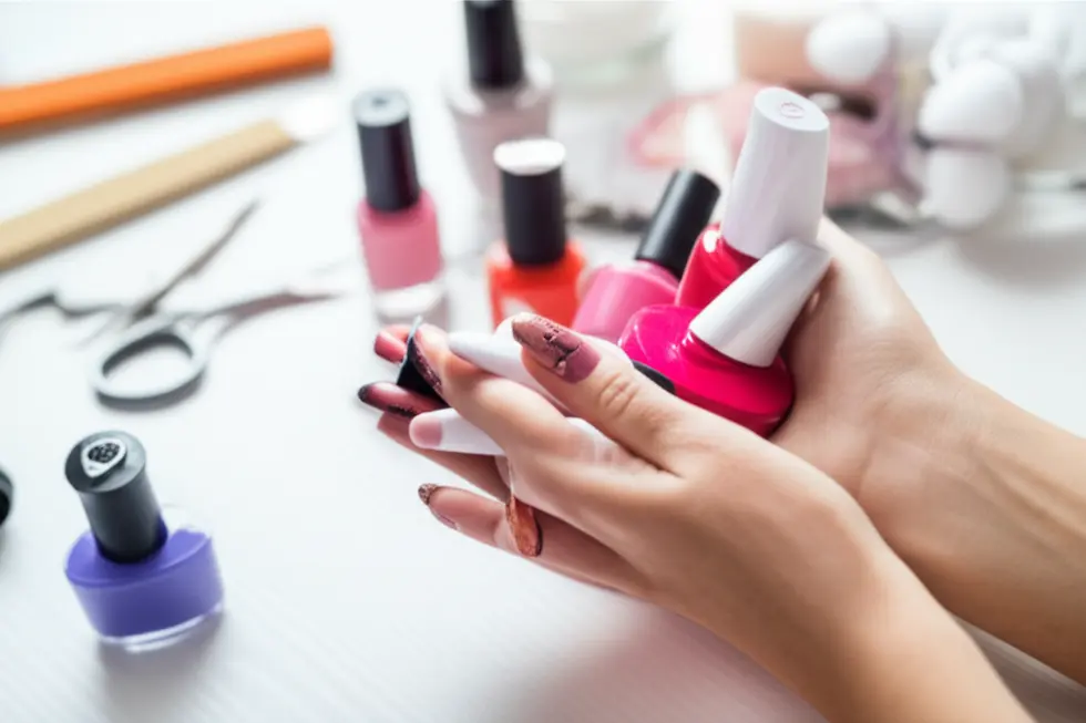 A Importância de Cuidar das Unhas em Casa