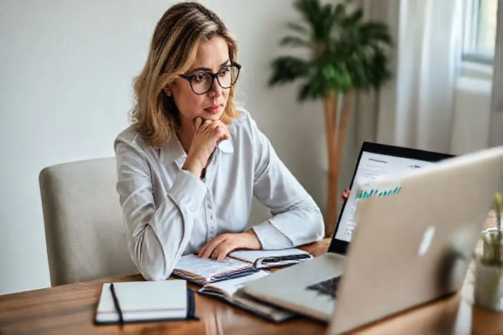 7 Estratégias de Investimento Para Mulheres que Querem Conquistar Sua Independência Financeira 9 Reconhecendo os Desafios Financeiros Femininos